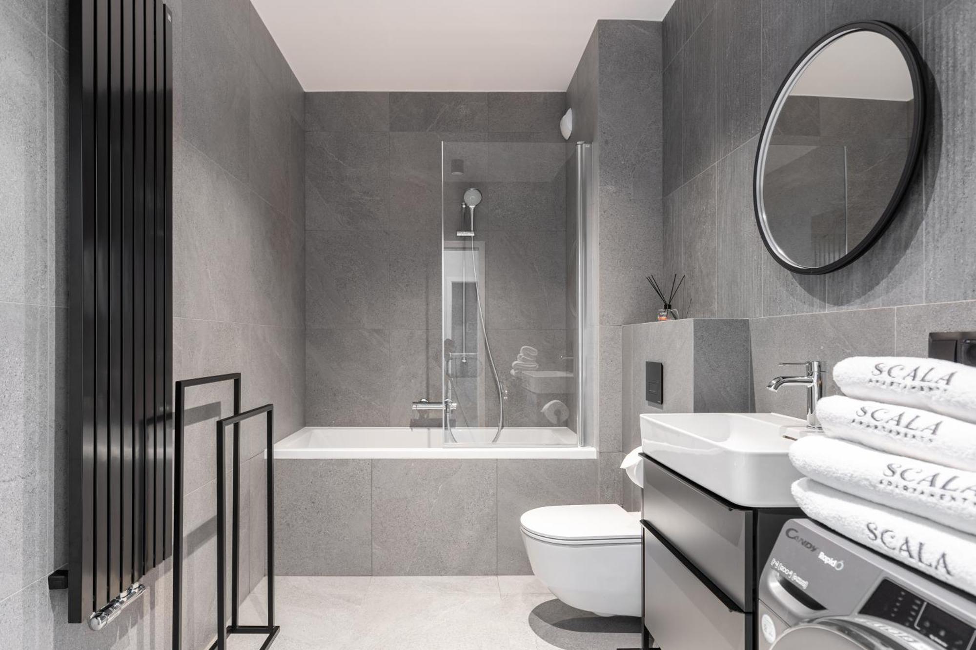 Scala 60C City Center Apartments With Parking By Lion Apartments Gdańsk Buitenkant foto